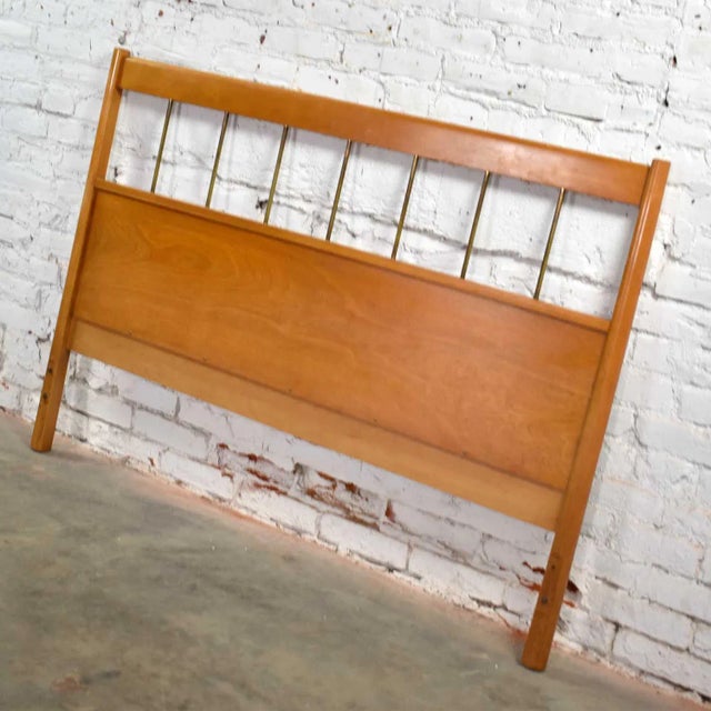 Early 20th Century Paul McCobb Planner Group Mid Century Modern Full-Size Headboard Brass & Birch For Sale - Image 5 of 13