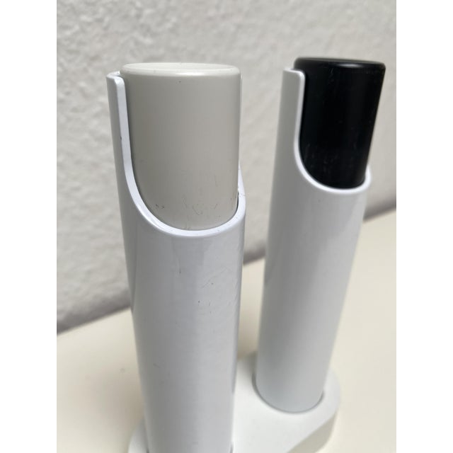 1970s Salt and Pepper Grinders attributed to Rud Thygesen and Johnny Sørensen for Rosendahl, Denmark, 1960s, Set of 3 For Sale - Image 5 of 8