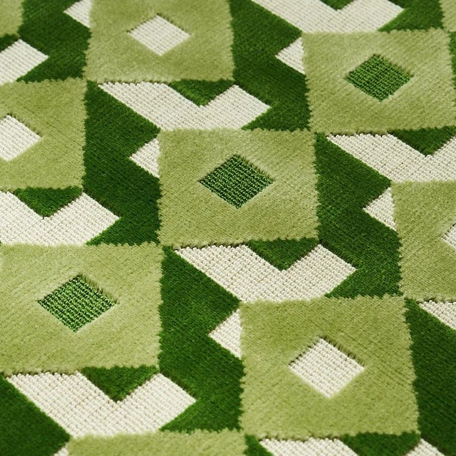 Schumacher Schumacher x Johnson Hartig Dazzle Ship Velvet Fabric in Verdant For Sale - Image 4 of 6