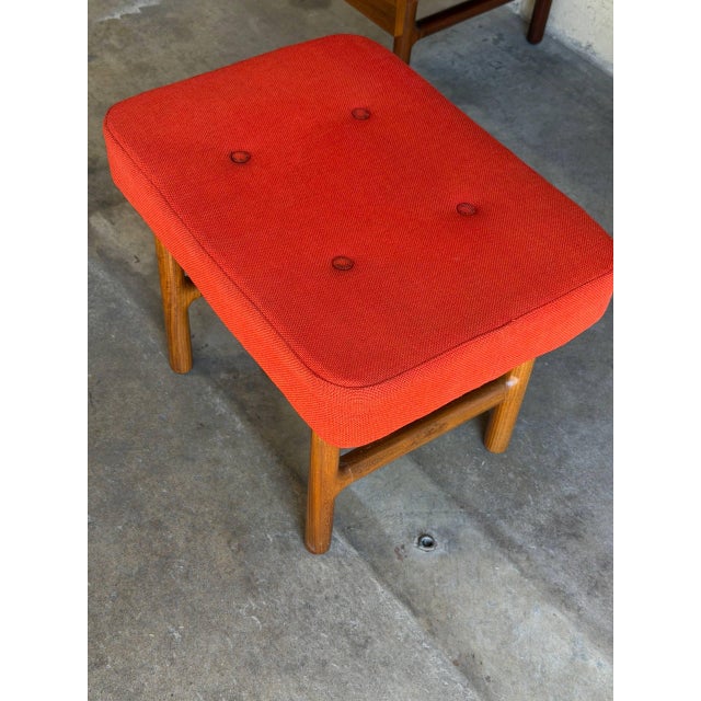 1970s Meredew Danish Teak Vanity Desk With Mirror and Stool Mid-Century Modern Dressing Table For Sale In Los Angeles - Image 6 of 15