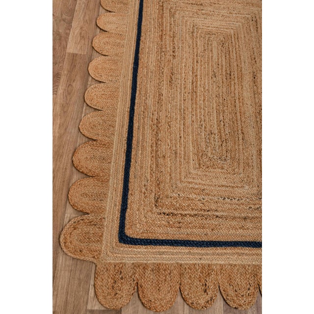 4x6ft. Navy Single Border Braided Jute Scallop Rug For Sale - Image 4 of 7