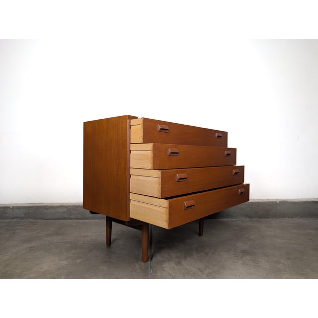 Mid-Century Modern 1960s Danish Modern 4-Drawer Teak Chest by Borge Mogensen for Povl Dinesen, Denmark For Sale - Image 3 of 15