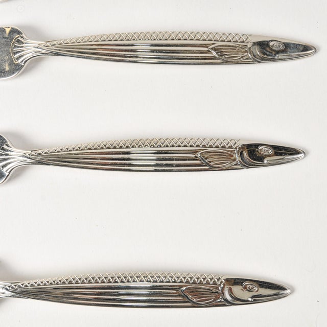 Reed and Barton Pisces Pattern Fish Motif Stainless Flatware Set 4 Table Settings - 21 Pieces For Sale In Rochester - Image 6 of 12