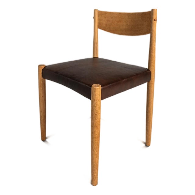 Restored Mid-Century Danish Modern Side / Dining Chair in Oak & Leather by Poul Volther for Frem Røjle, Denmark, C. 1970s For Sale