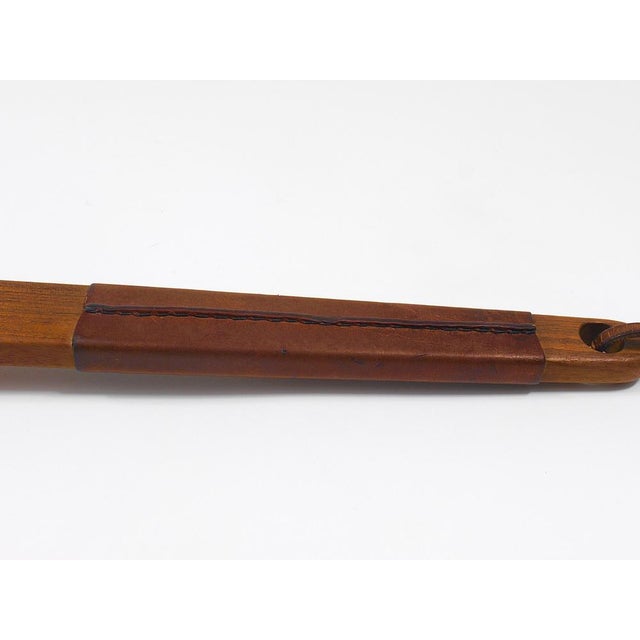 Midcentury Walnut and Leather Clothes Brush by Carl Auböck, 1950s For Sale - Image 17 of 18