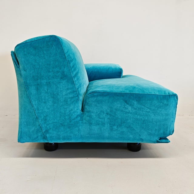 Large Modular Sofa in Light Blue Velvet by Vico Magistretti for Cassina, 1980s, Set of 8 For Sale - Image 15 of 18