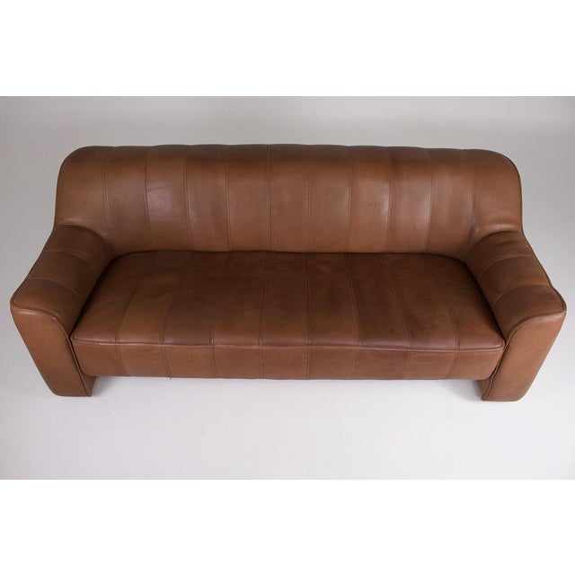 Tan Three-Seater Leather Sofa from De Sede, 1970s For Sale - Image 8 of 12