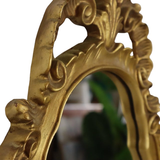 French Baroque Gold-Leaf Gilded Mirror with Crest For Sale - Image 10 of 15