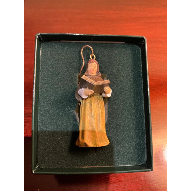 Plastic Williamsburg Caroler Christmas Ornaments - Set of 4 For Sale - Image 7 of 8