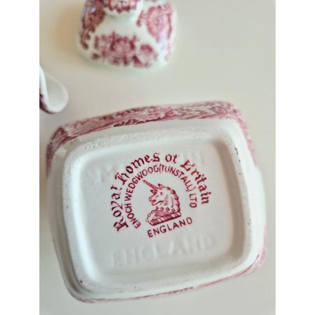 1950s Vintage English Sugar Bowl and Creamer Set by Enoch Wedgwood, 1960s, Set of 2 For Sale - Image 5 of 8