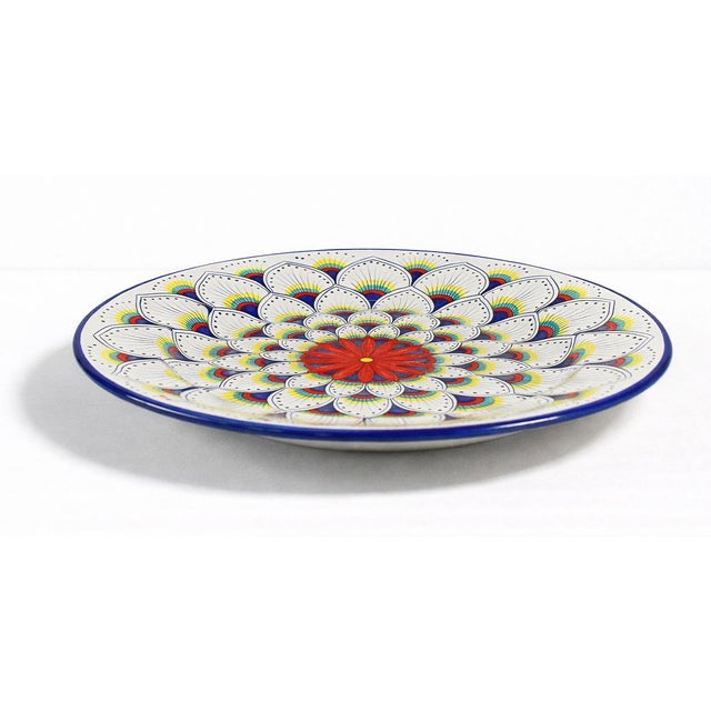 Italian Intreccio Round Serving Platter | Hand-Painted Italian Serving Platter From Deruta For Sale - Image 3 of 6