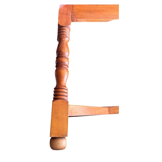 1940s High Quality Cushman Colonial Creations Solid Rock Maple Draw Leaf Table. For Sale - Image 12 of 12