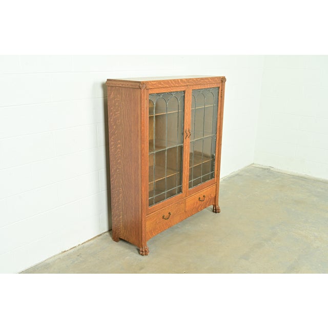R. J. Horner & Co. R. J. Horner Style Antique American Empire Carved Tiger Oak Double Bookcase Cabinet With Leaded Glass Doors, Circa 1890s For Sale - Image 4 of 14