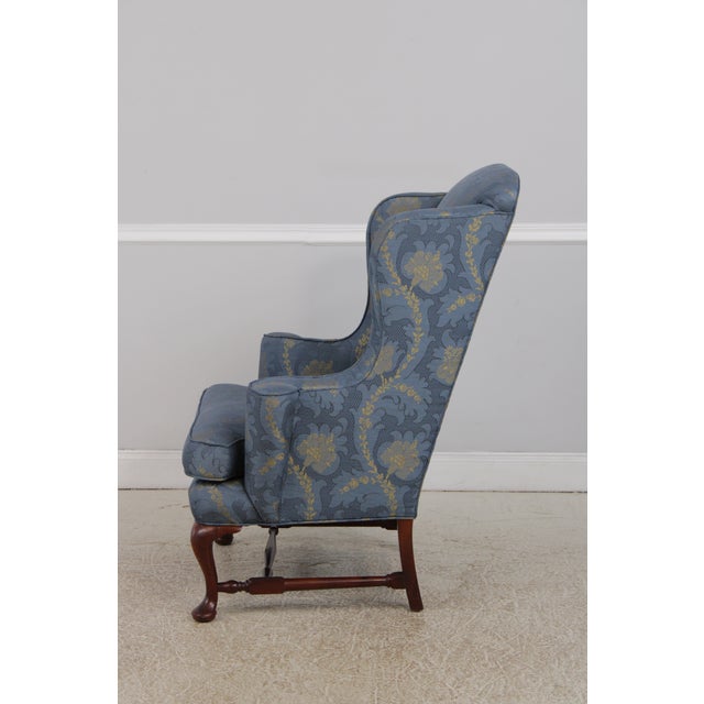 1990s Pair Colonial Williamsburg Style Queen Anne Mahogany Wing Chairs For Sale - Image 5 of 18