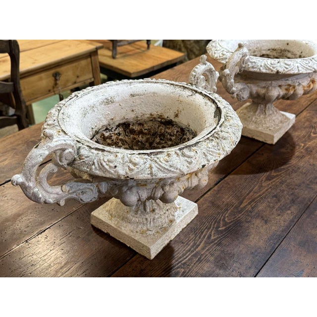 19th Century Cast Iron Medici Vases, Set of 2 For Sale - Image 4 of 15