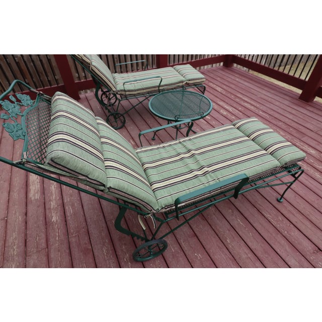 Mid 20th Century Mid 20th Century Russell Woodard Wrought Iron Chaise Loungers With Removable Service Table, Attributed For Sale - Image 5 of 14