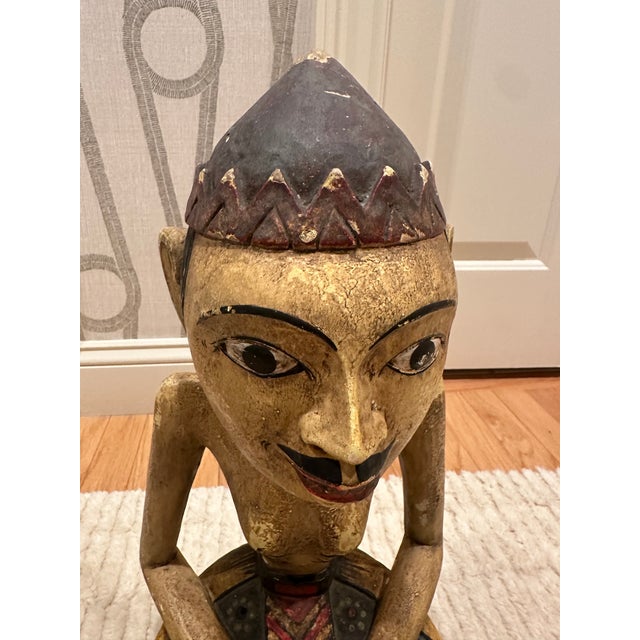 Large Vintage Indonesian Javanese Loro Blonyo Hand-Carved Polychrome Wood Bride & Groom Figures – Pair For Sale - Image 9 of 11
