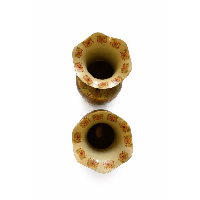 2000 - 2009 Pair of 24” Chinese Export Chinoiserie Porcelain Vases With Ruffled Edge & Gilt Animal-Form Handles – Late 20th Century For Sale - Image 5 of 11