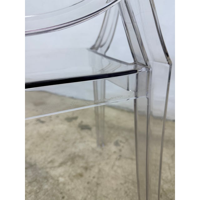 Philippe Starck Louis Ghost Arm Chair in Crystal for Kartell For Sale - Image 9 of 10