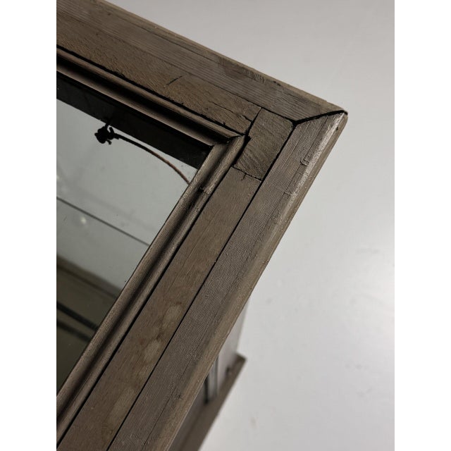 French Display Cabinet in Grey, 1900s For Sale - Image 13 of 18