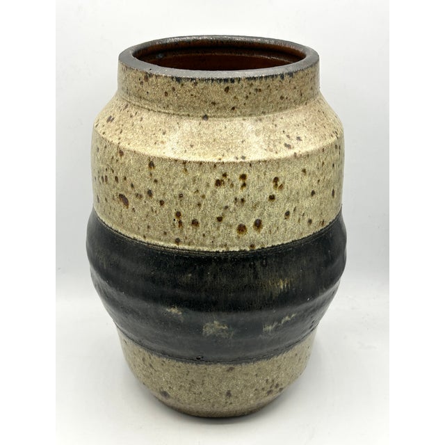 1960s Sheldon Kaganoff Large California Studio Pottery Vase, Signed, 1968 For Sale - Image 5 of 16