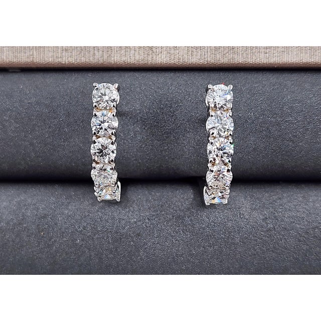 Modern 2.20 Ct Huggie Diamond Earrings, A Pair For Sale - Image 3 of 8