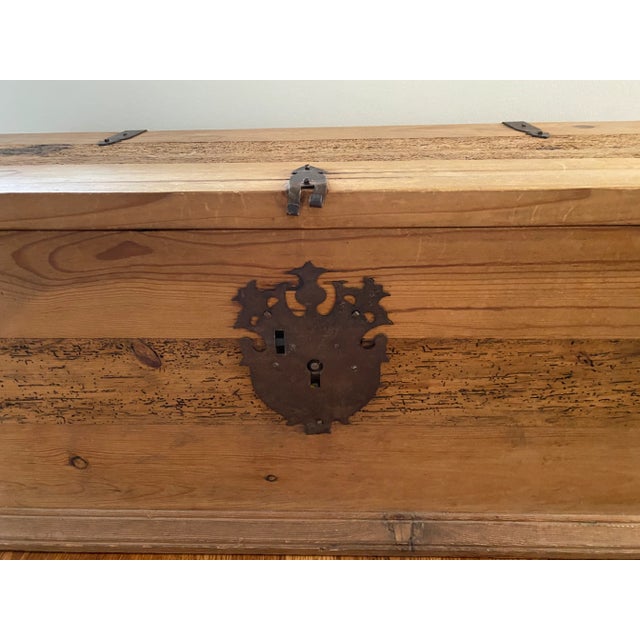 1980s Vintage Wood Chest | Chairish