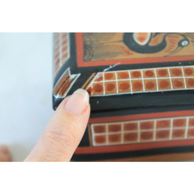 Mid 20th Century Vintage Traditional Folk Art Mexican Tonalá Pottery Trinket Box For Sale - Image 5 of 12