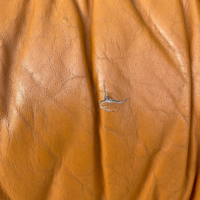 Brown Italian Modern Caramel Leather Piumino Sofa attributed to De Pas, Durbino & Lomazzi, 1970s For Sale - Image 8 of 16