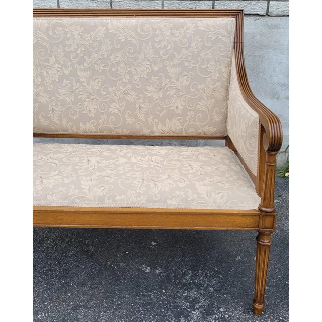 Brown 1940s English Maple Loveseat Settee With New Upholstery For Sale - Image 8 of 12