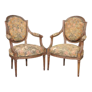Carved Walnut French Louis XVI Needlepoint Armchairs, Circa 1880 - A Pair