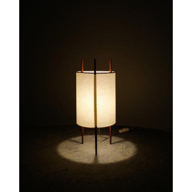 Isamu Noguchi Early Mid Century No9 Table Lamps by Isamu Noguchi for Knoll, USA, 1940s, Set of 2 For Sale - Image 4 of 8