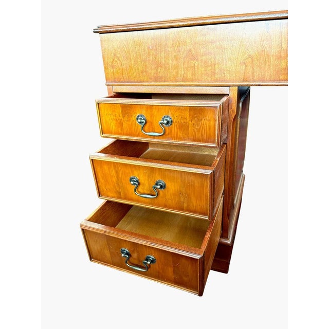 Large L-Shaped Executive Desk in Wood For Sale - Image 4 of 9