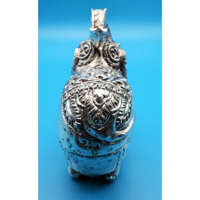 1940s South East Asia Fine Silver .500 Royal Elephant Shaped Box For Sale - Image 4 of 7