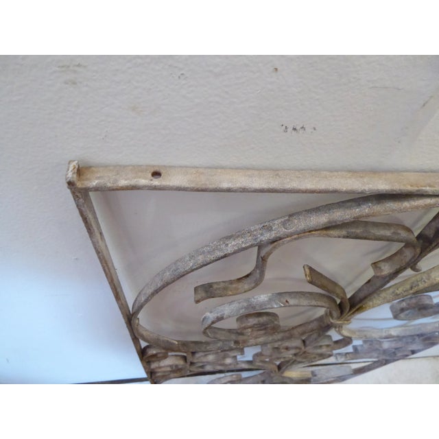 Early 20th Century Vintage Decorative Whitewashed Iron Grate For Sale - Image 5 of 6