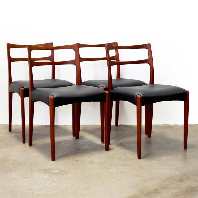Dimensions: 19 1/4" L x 20" D x 31 3/4" H Seat Height 18 1/4" H Origin: Denmark Designer: Unknown, Attributed to Johannes...