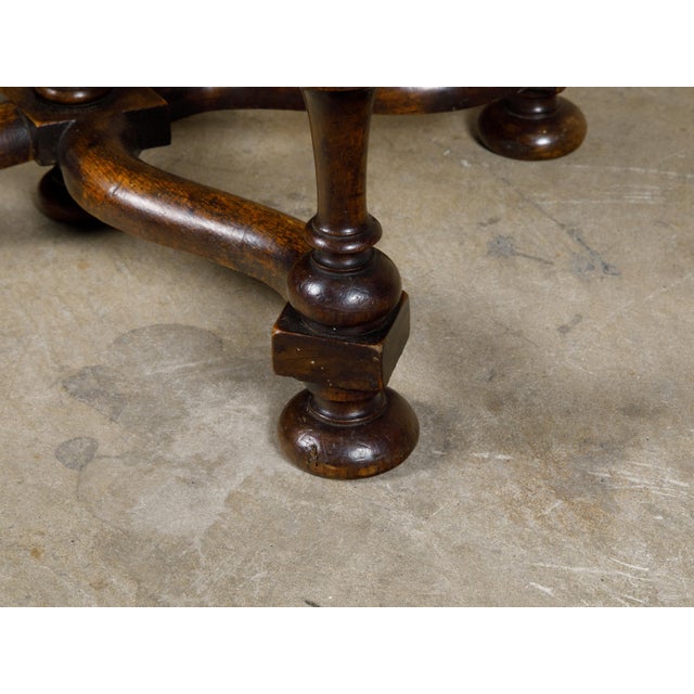 Wood William and Mary Style English 1900s Stool with Turned Legs and X-Form Stretcher For Sale - Image 7 of 11