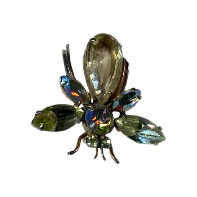 Traditional 1950s Signed Regency Jewels Bug Brooch Champagne Crystal Body For Sale - Image 3 of 6