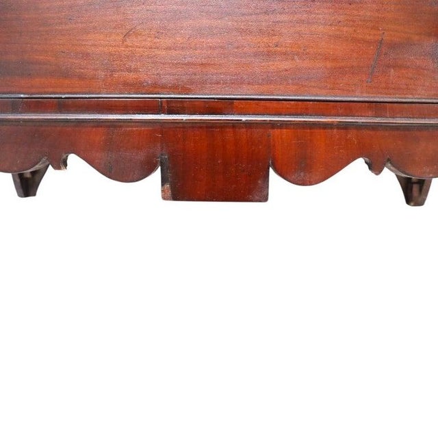 Wood Hepplewhite Mahogany Graduated 4 Drawer Chest With Slayed Legs C1830 For Sale - Image 7 of 12