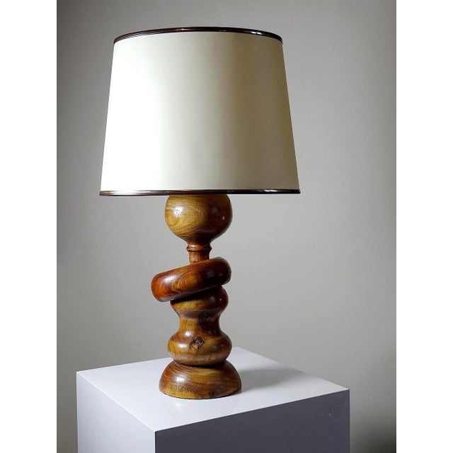 Mid-Century Modern Vintage Scandinavian Style Table Lamp in Carved Turned Wood, 1960s For Sale - Image 3 of 16