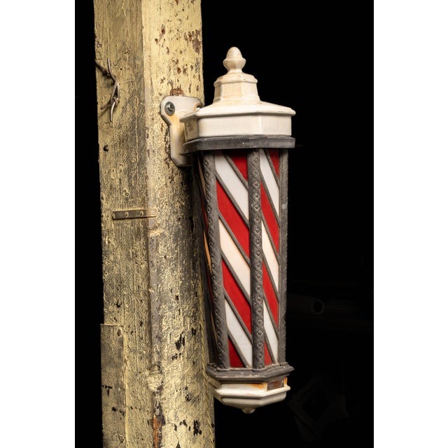 1920s 1920s Koken Stained-Glass Illuminated Wall-Mounted Barber Pole For Sale - Image 5 of 15