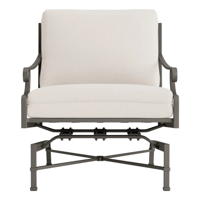 Brown Jordan Venetian Motion Lounge Chair, Mica frame with Fusion Natural fabric For Sale