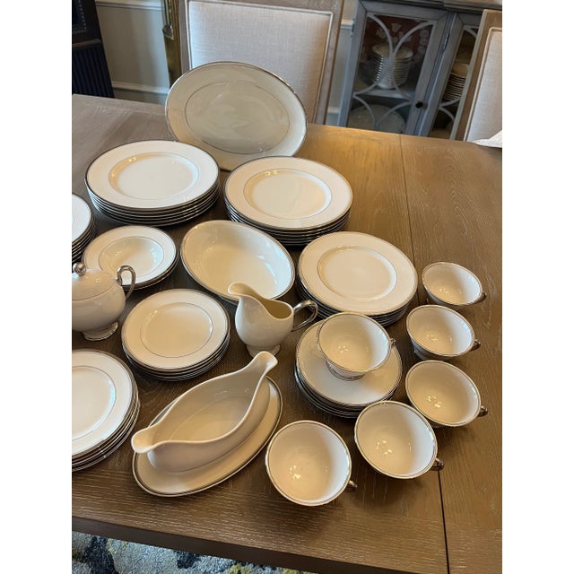 1940s Franciscan Huntington Masterpiece Pattern China Dinnerware and