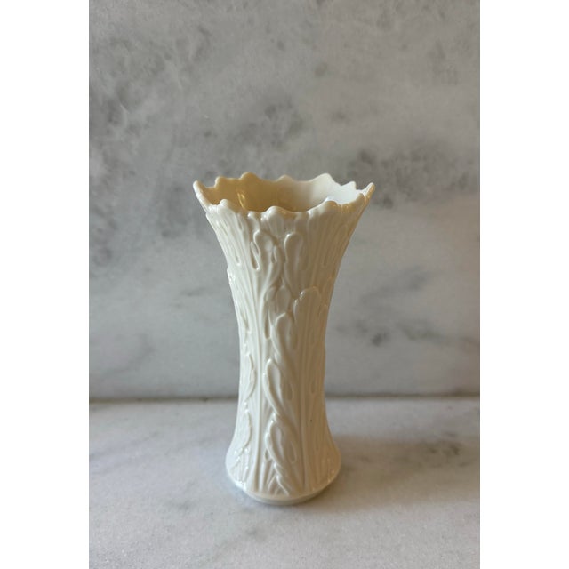 Vintage Lenox small vase from the Woodlands collection, made in the USA from ivory porcelain with a textured leaf and...