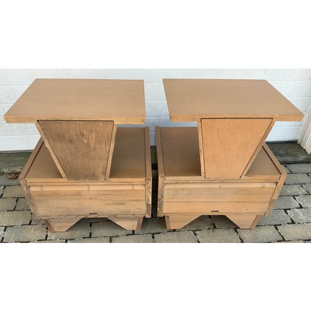 Pair of 1950s Vintage Space Age Nightstands by Mendel Furniture. For Sale - Image 9 of 12