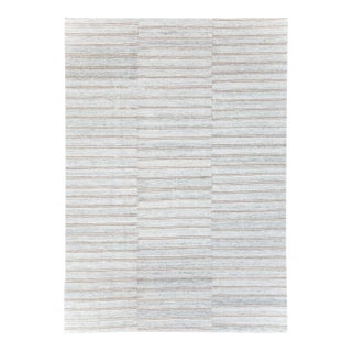 Galerie Shabab Collection Mid-20th Century Handmade Turkish Flatweave Kilim Accent Rug For Sale