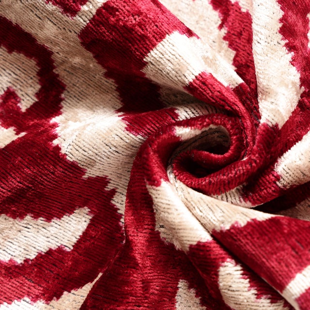 2020s Hand-Knotted Silk Velvet Ikat Pillow - 16x16 Crimson & Champagne Heritage For Sale - Image 5 of 8
