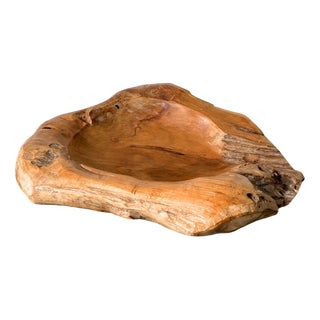 Mid-Century Wooden Live Edge Bowl, Britain, 1950s For Sale