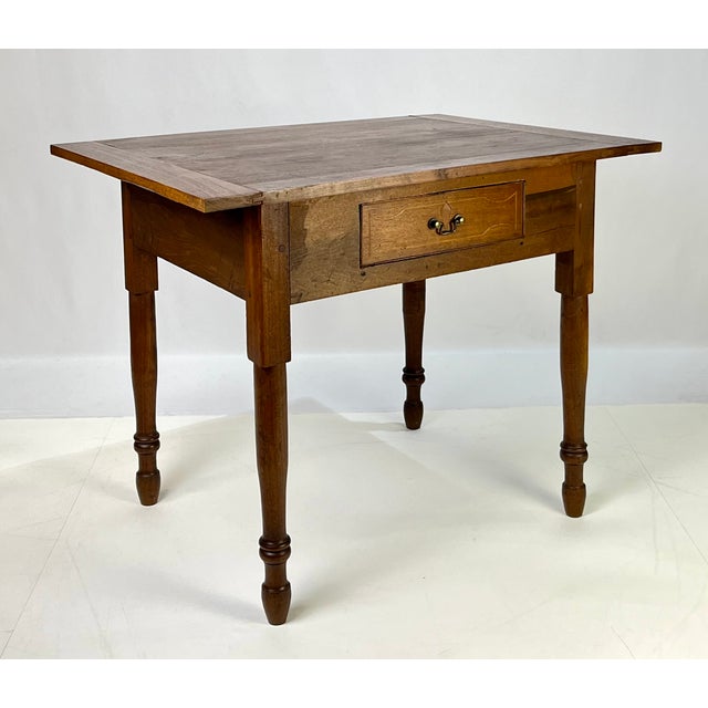 19th Century Southern Federal Inlaid Walnut & Yellow Pine Tavern Table For Sale - Image 9 of 17