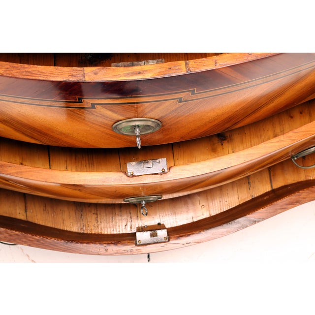 Louis XVI Commode in Walnut, 1780 For Sale - Image 13 of 14